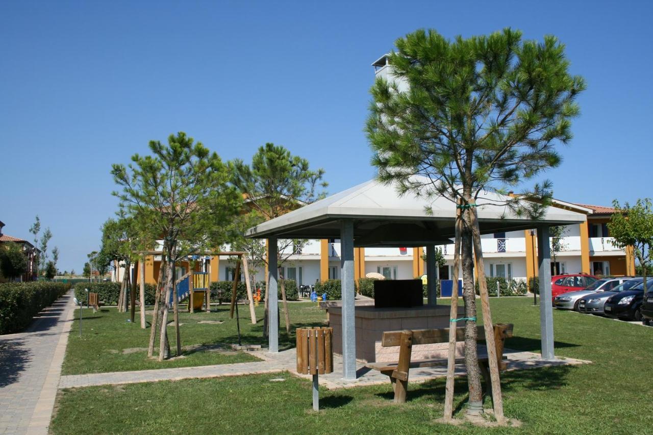 Pini Village Lido Altanea 카오를레 외부 사진